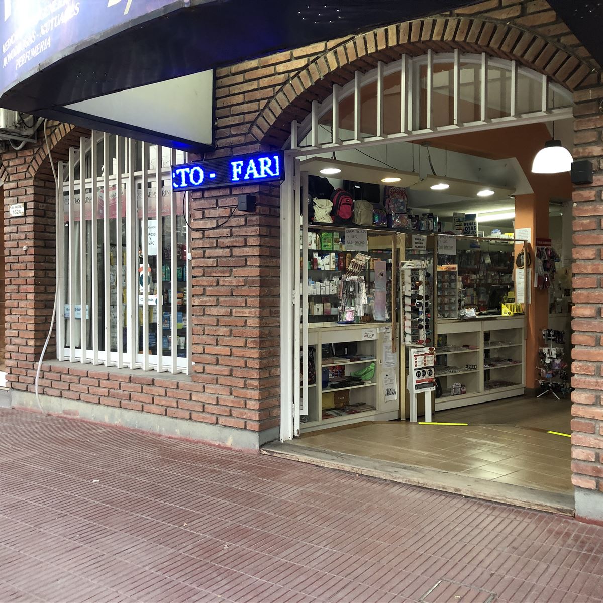 Farmacia Sosa - García - InfoGuia Traslasierra - Medicamentos genéricos - Perfumería - Bijouterie - Regalería - Accesorios Obras Solciales