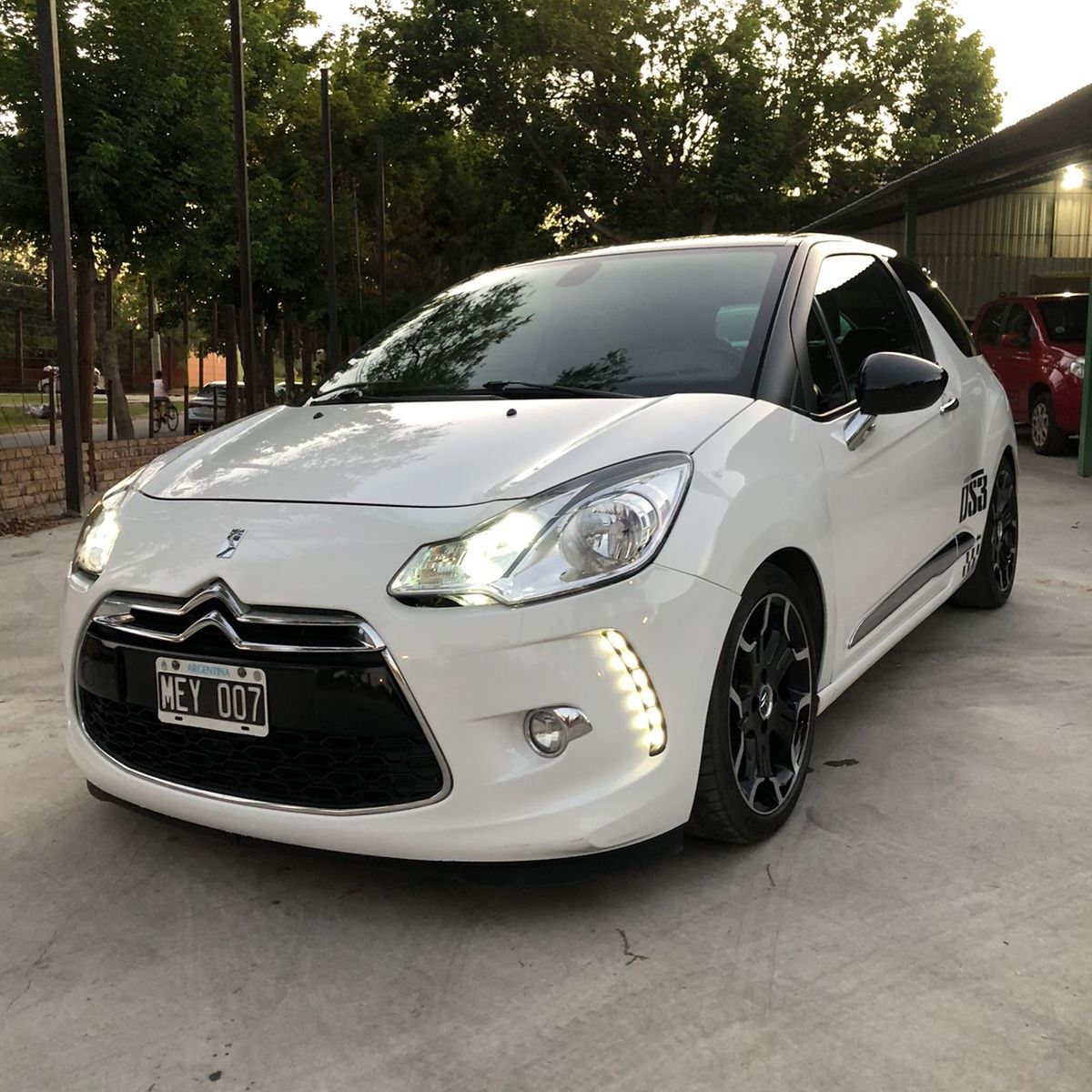 CITROEN DS3 - InfoGuia Traslasierra CITROEN DS3 - InfoGuia Traslasierra - Foto del rodado ds3 , extra