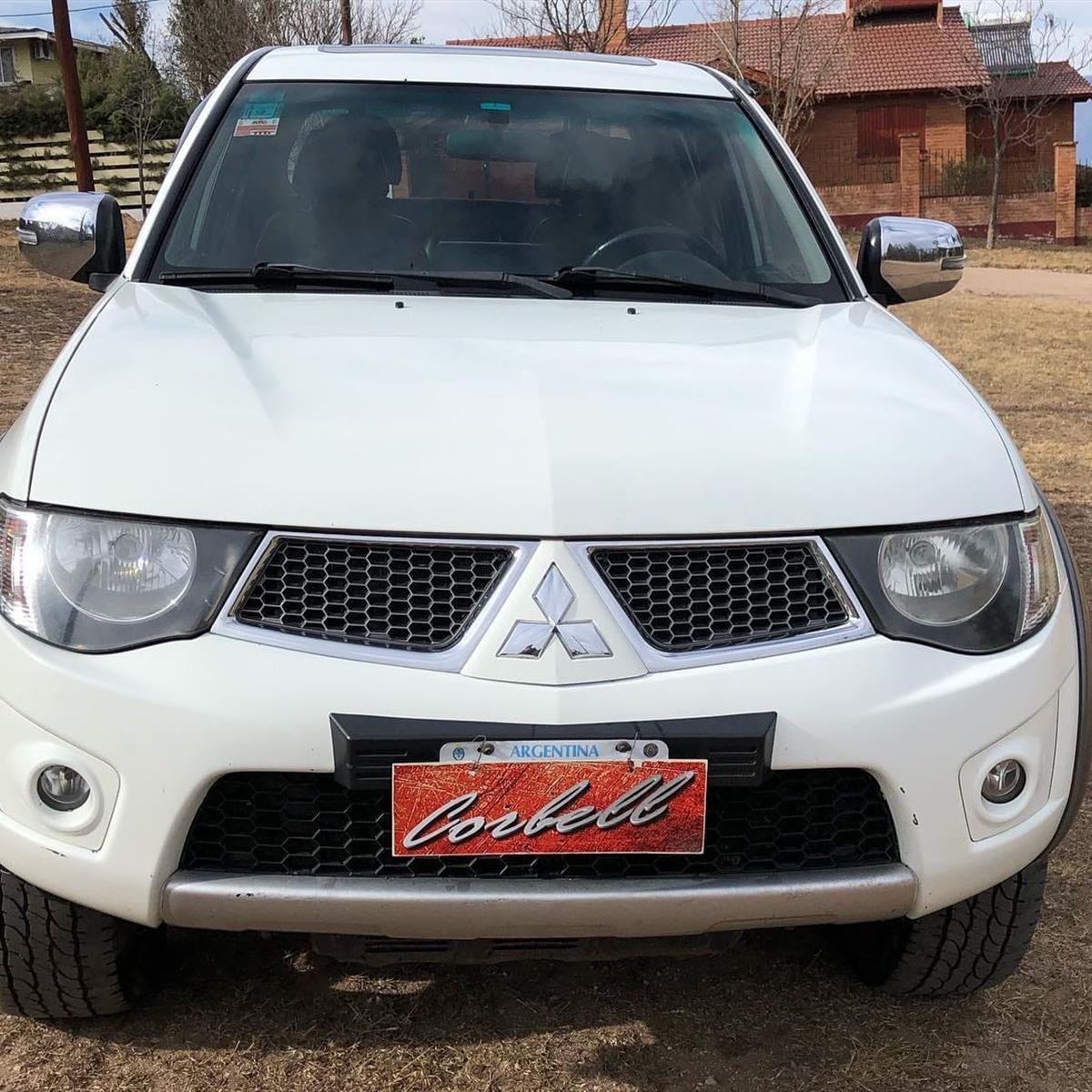 MITSUBISHI L-200 - InfoGuia Traslasierra - Foto del rodado l-200,extra